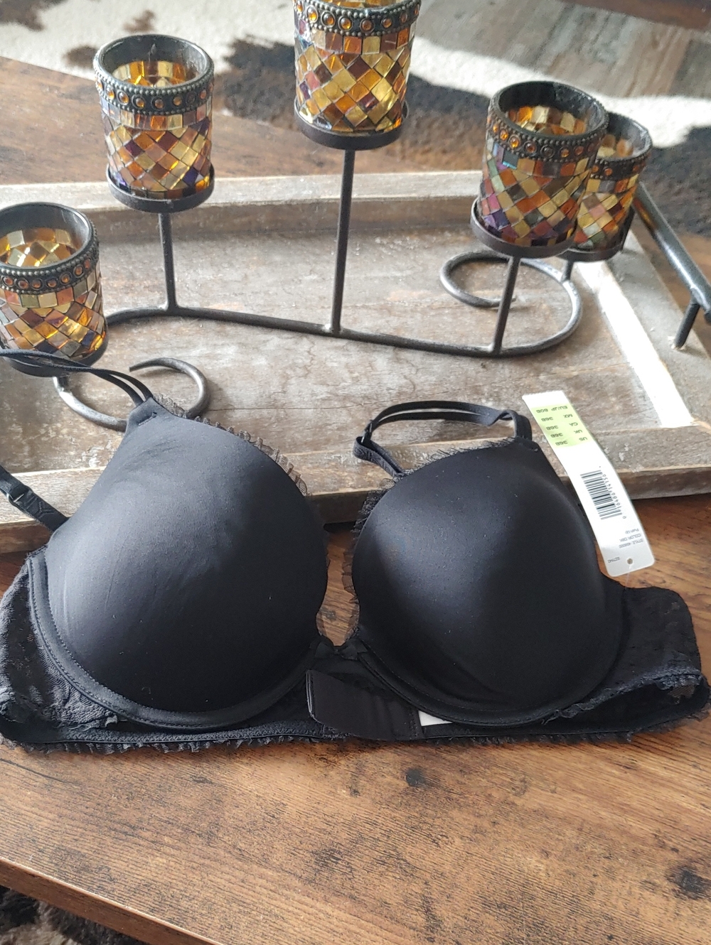 NWT 36B DKNY feminine Black Lace Super Sexy Padded Underwire Push-up Bra